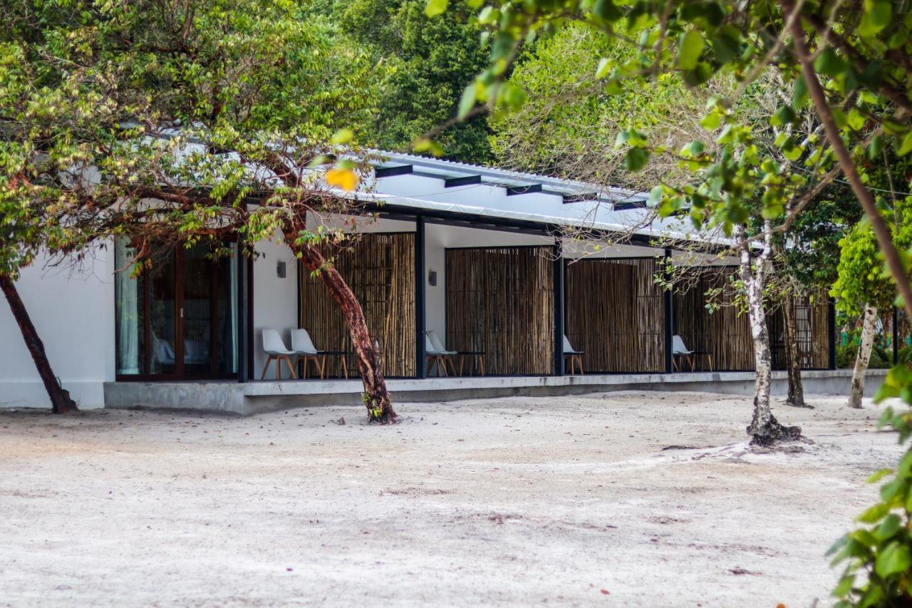 Hotel Island Center Point Koh Rong Sanloem Exterior foto