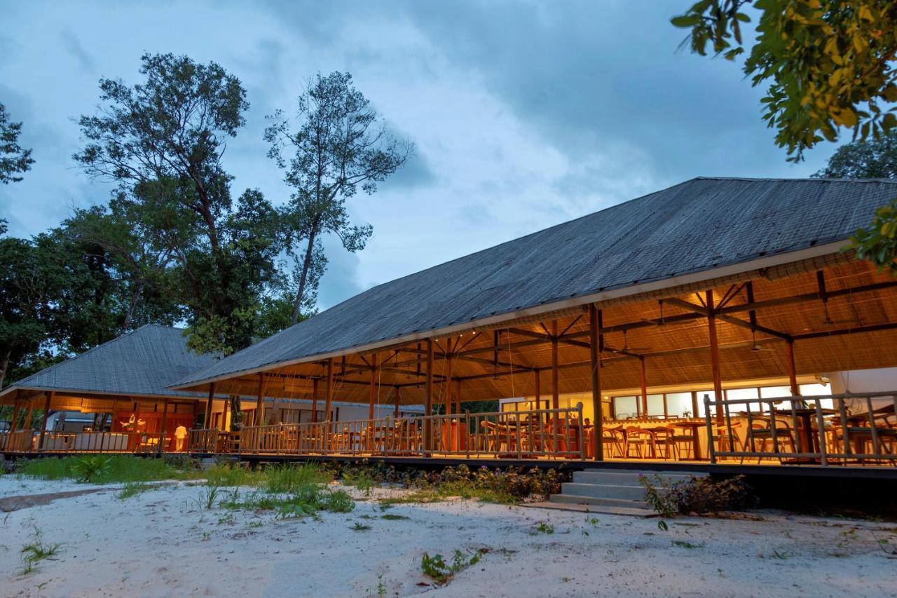 Hotel Island Center Point Koh Rong Sanloem Exterior foto
