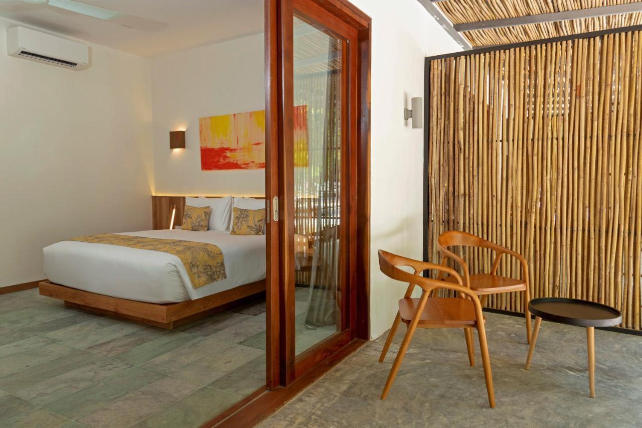 Hotel Island Center Point Koh Rong Sanloem Exterior foto