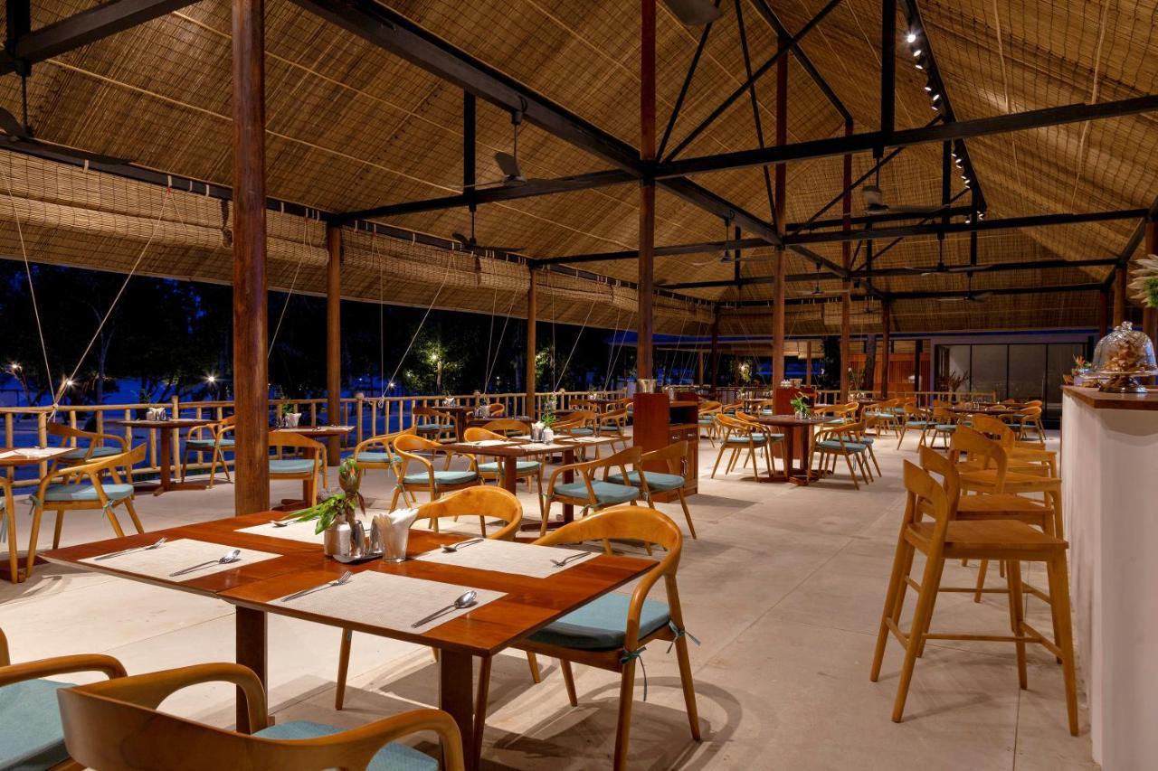 Hotel Island Center Point Koh Rong Sanloem Exterior foto